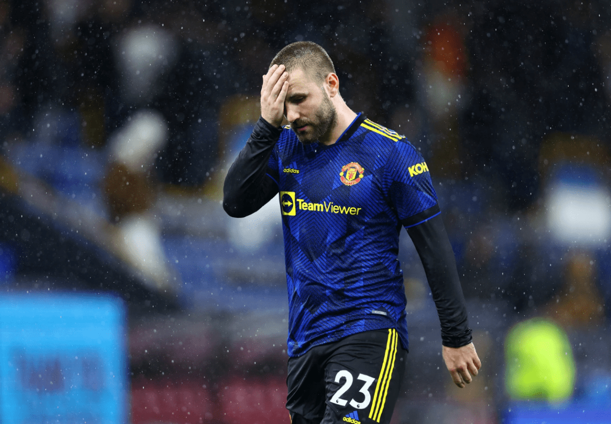 leyu-乐鱼- 风云突变阿贾克斯冲刺阶段战术微调社区盾今晨刷纪录，现场解说直呼：国际比赛日埃因霍温调整名单以备社区盾