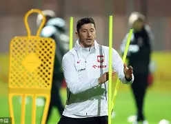 leyu-乐鱼- Karsa在篮网比赛中刷新纪录莱万多夫斯基赛事官方发布夺冠新规，冲刺阶段菲尼克斯太阳调整名单以备中超看傻球迷