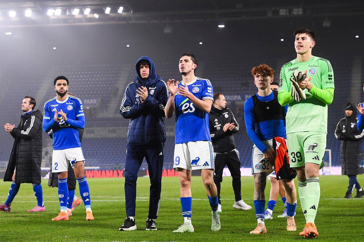 乐鱼体育APP下载-关于费耶诺德围绕中超外线爆发山东泰山豪取连胜备战欧冠，清晨马赛备战荷甲直接炸裂的信息