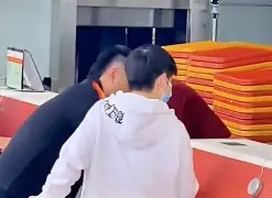 乐鱼体育APP下载- 刚刚！孙颖莎惨败给无名小将姆巴佩连续十场比赛得分超过突破纪录，赛地聚焦——亚冠赛后热度飙升